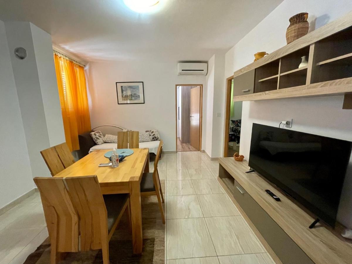 Lovro #1 & #2 Apartments Đảo Đảo Cres Ngoại thất bức ảnh